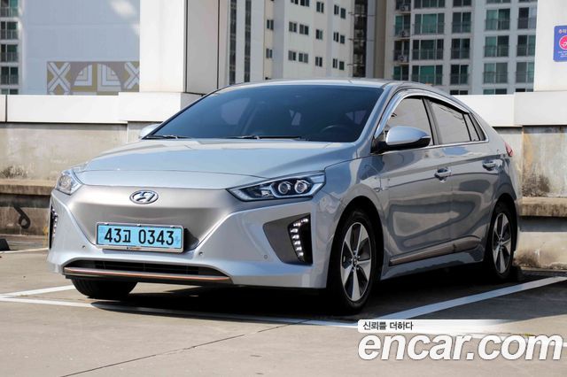Hyundai Ioniq Q — пробег 93 483 км — фото 2 из 5