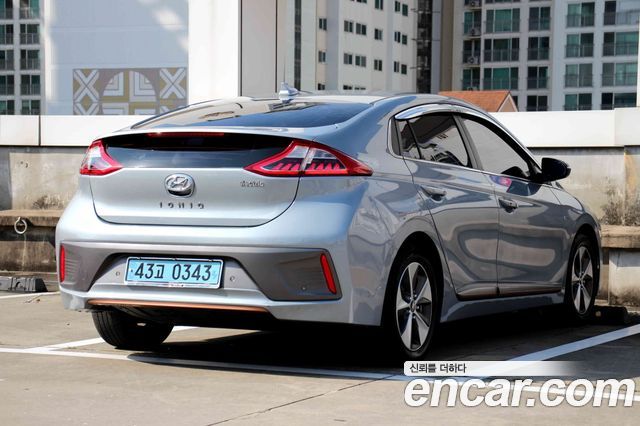 Hyundai Ioniq Q — пробег 93 483 км — фото 5 из 5