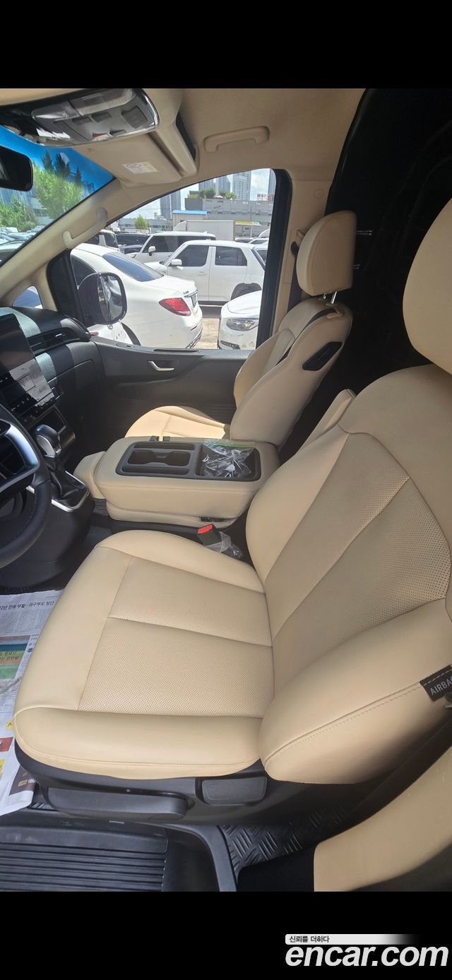 Hyundai Staria из Кореи Encar