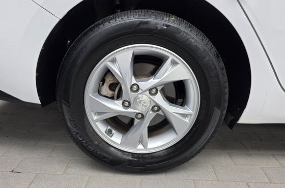 Hyundai AVANTE 1.6 Modern — пробег 80 310 км — фото 5 из 5