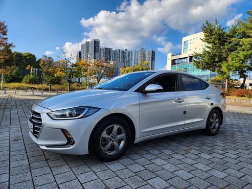 Hyundai AVANTE 1.6 GDI Smart — пробег 149 800 км — фото 2 из 5