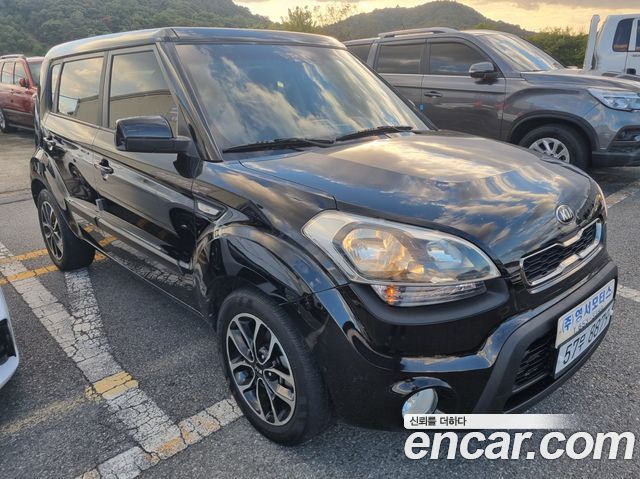 Kia Soul 1.6 GDI Luxury Standard — пробег 155 000 км — фото 2 из 5