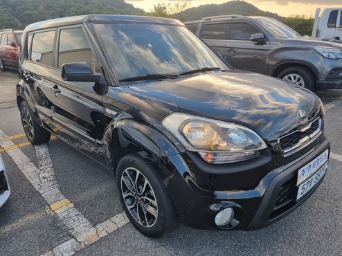 Kia Soul 1.6 GDI Luxury Standard — пробег 155 000 км — фото 2 из 5