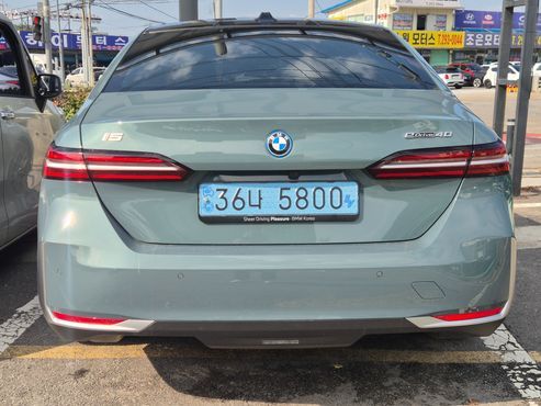 BMW i5 eDrive 40 — пробег 29 151 км — фото 3 из 5