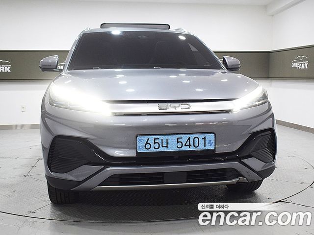 BYD Atto 3 Plus — пробег 10 796 км — фото 2 из 5