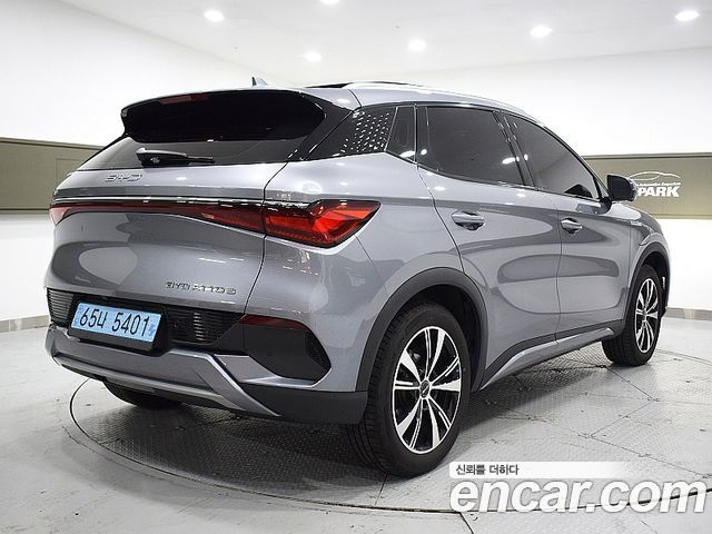 BYD Atto 3 Plus — пробег 10 796 км — фото 3 из 5