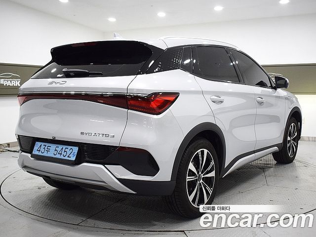 BYD Atto 3 Plus — пробег 4 771 км — фото 3 из 5