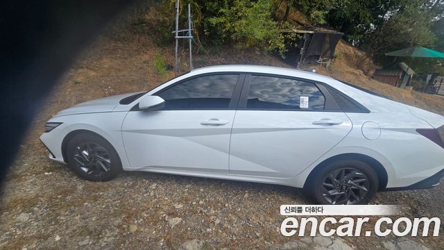 Hyundai AVANTE 1.6 Modern — пробег 3 800 км — фото 2 из 5