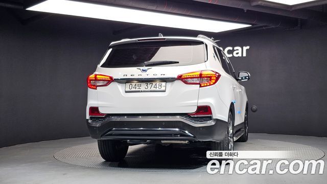 Ssangyong Rexton из Кореи Encar