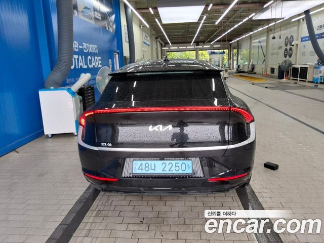 Kia EV6 Long Range Earth — пробег 72 550 км — фото 3 из 4