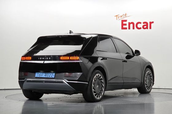 Hyundai Ioniq5 Long range Exclusive — пробег 213 462 км — фото 2 из 5