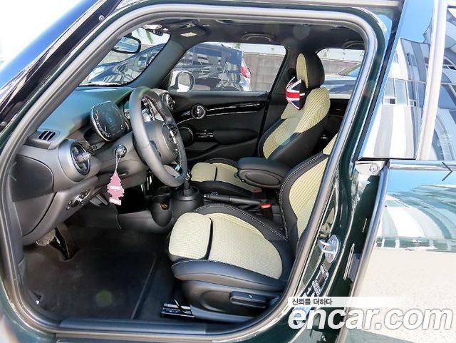 Mini Cooper 3Door Resolute Edition 3rd Gen — пробег 7 667 км — фото 5 из 5
