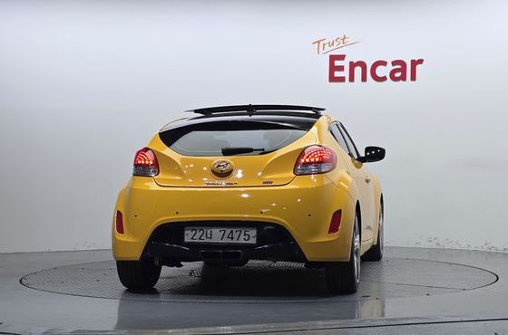 Hyundai Veloster PYL — пробег 132 130 км — фото 4 из 5