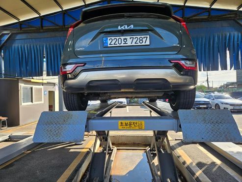 Kia Niro Signature — пробег 49 206 км — фото 2 из 2