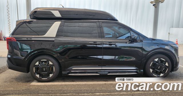 Kia Carnival Gasoline 9-Seater Hi Limousine (7-seater Limousine(Special vehicle) — пробег 10 000 км — фото 5 из 5