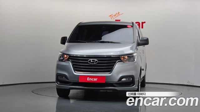 Hyundai Starex Wagon 11-Seater Smart — пробег 39 326 км — фото 3 из 5