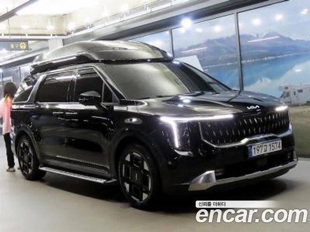 Kia Carnival HEV 7-Seater Hi Limousine Signature — пробег 39 800 км — фото 2 из 5