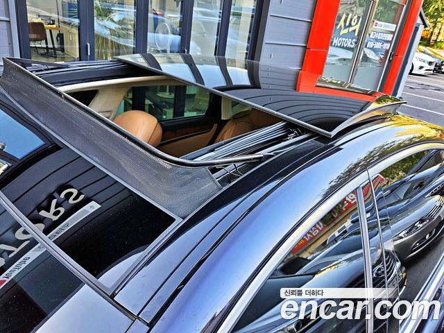 Hyundai Genesis из Кореи Encar