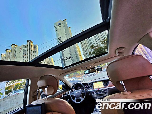 Hyundai Genesis из Кореи Encar