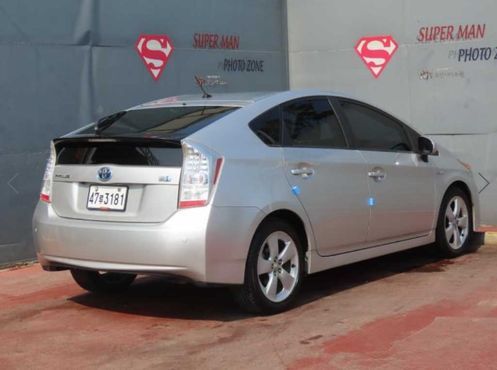 Toyota Prius 1.8 — пробег 134 179 км — фото 3 из 5