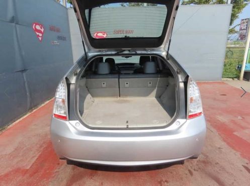 Toyota Prius 1.8 — пробег 134 179 км — фото 5 из 5