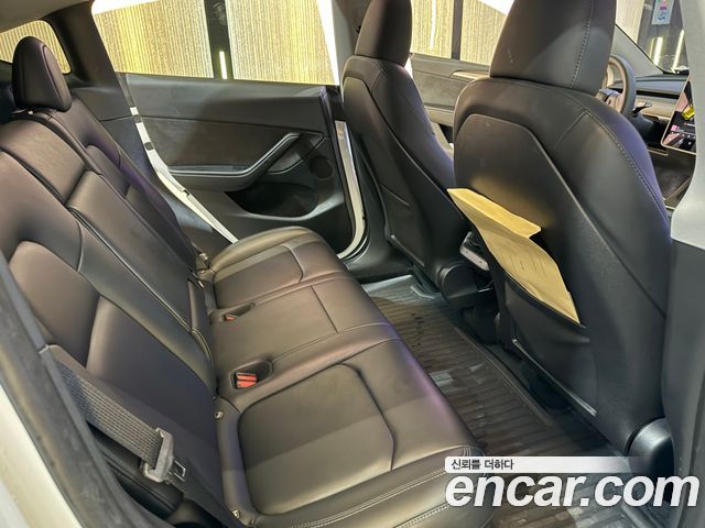 Tesla Model Y RWD — пробег 125 629 км — фото 2 из 5
