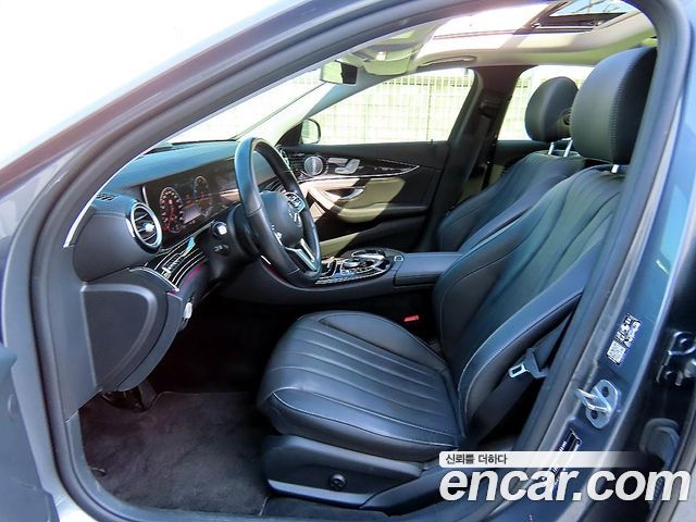 Mercedes-Benz E-Class из Кореи Encar