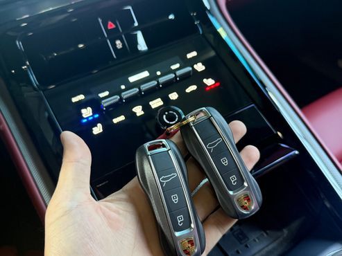 Porsche Panamera 2.9 AWD — пробег 22 800 км — фото 4 из 5