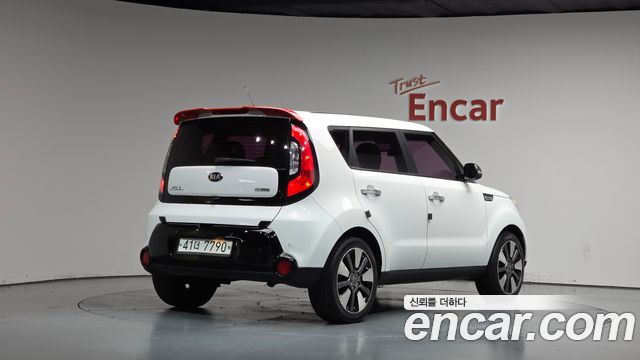 Kia Soul 1.6 Diesel Noblesse — пробег 191 473 км — фото 2 из 5