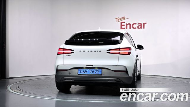 Genesis GV60 Standard AWD — пробег 107 580 км — фото 4 из 5