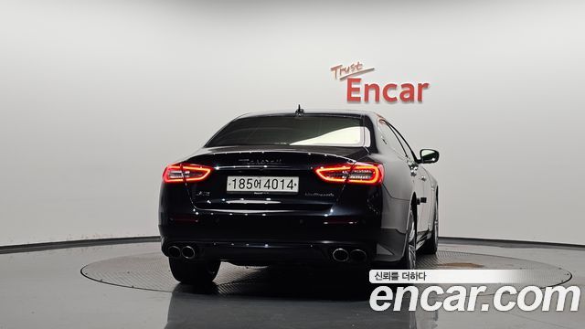 Maserati Quattroporte из Кореи Encar