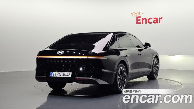 Hyundai Grandeur Exclusvie — пробег 580 км — фото 2 из 5