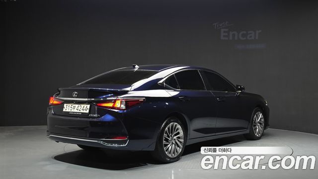 Lexus ES из Кореи Encar