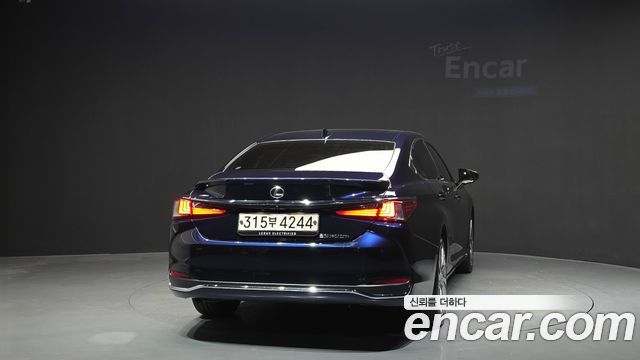 Lexus ES из Кореи Encar