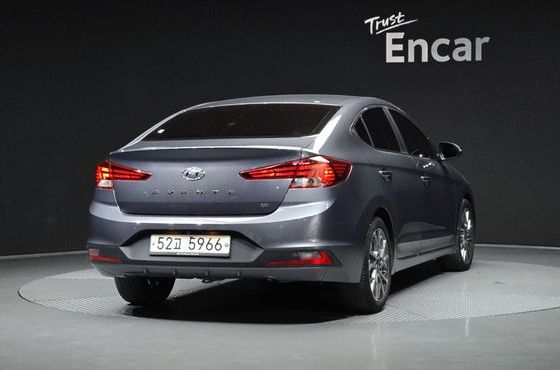 Hyundai AVANTE 1.6 Style — пробег 153 351 км — фото 2 из 5
