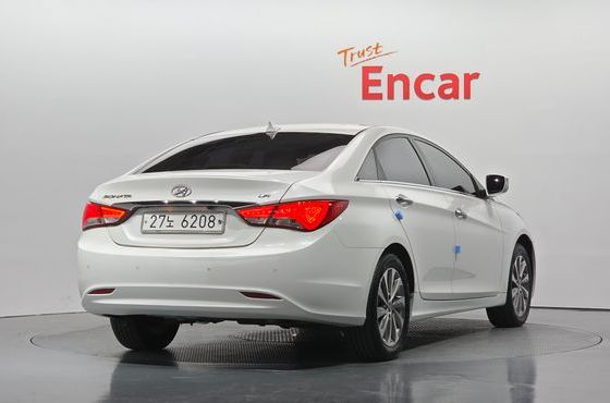 Hyundai Sonata LPI Premium Special — пробег 124 520 км — фото 2 из 5
