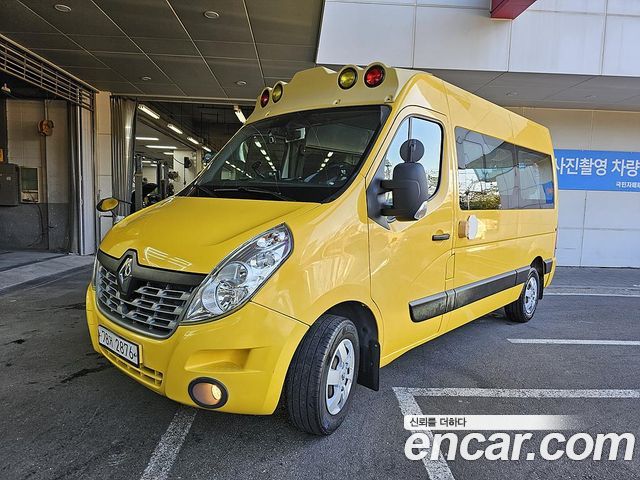Renault (Samsung) Master School Bus 13-Seater — пробег 100 300 км — фото 1 из 5
