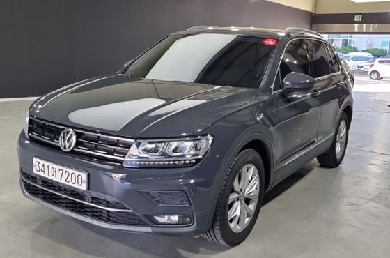 Volkswagen Tiguan 2.0 TDI Premium — пробег 93 000 км — фото 1 из 5