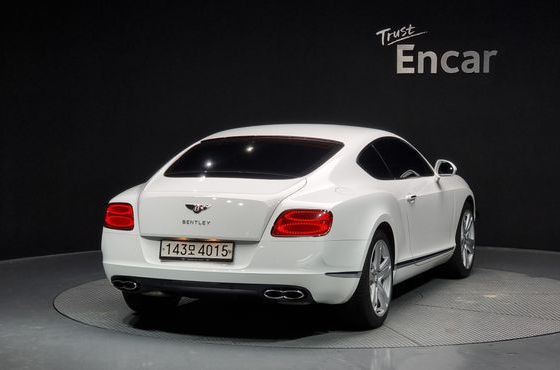 Bentley Continental 4.0 GT — пробег 49 623 км — фото 2 из 5