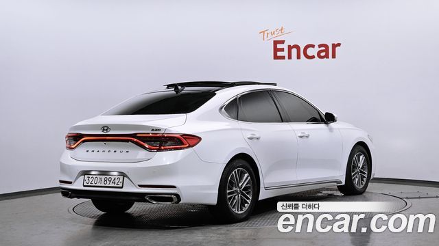 Hyundai Grandeur из Кореи Encar