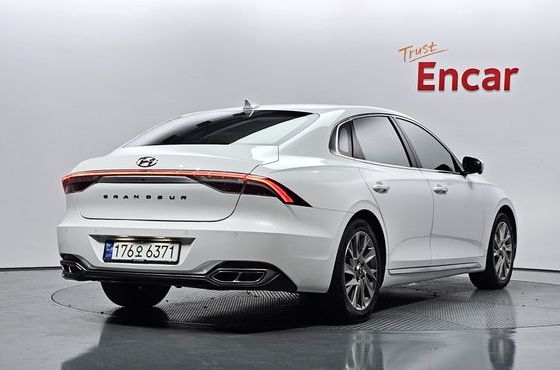 Hyundai Grandeur Calligraphy — пробег 75 649 км — фото 2 из 5