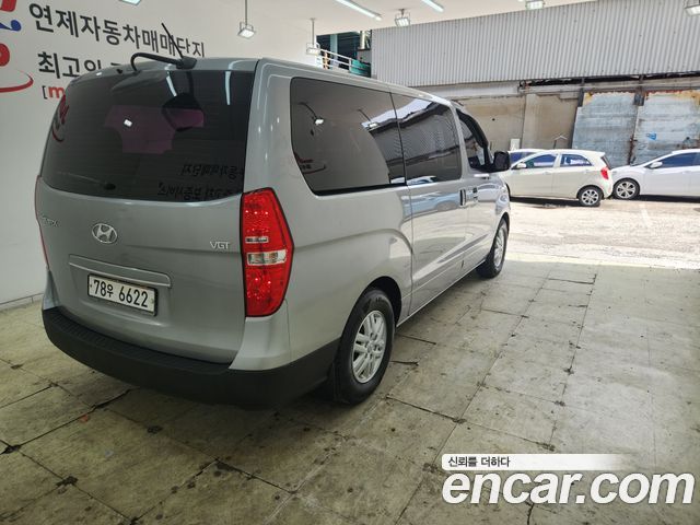 Hyundai Starex 11-Seater Wagon Smart — пробег 62 473 км — фото 4 из 5