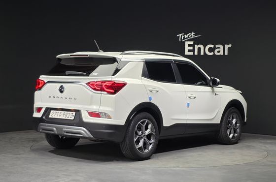 Ssangyong KORANDO Gasoline 1.5 2WD C5 Plus — пробег 35 517 км — фото 2 из 5