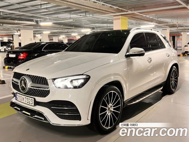 Mercedes-Benz GLE-Class GLE450 4MATIC — пробег 23 000 км — фото 1 из 5