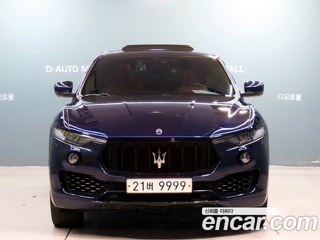 Maserati Levante из Кореи Encar