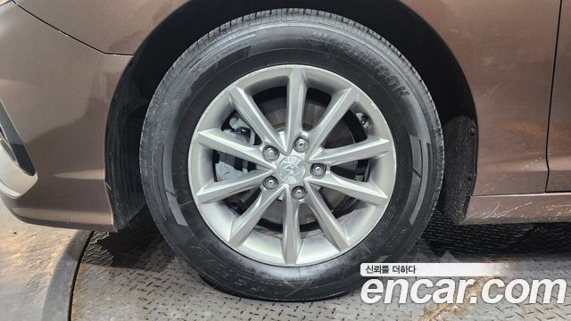Hyundai Sonata 1.7 Diesel Style — пробег 125 315 км — фото 5 из 5