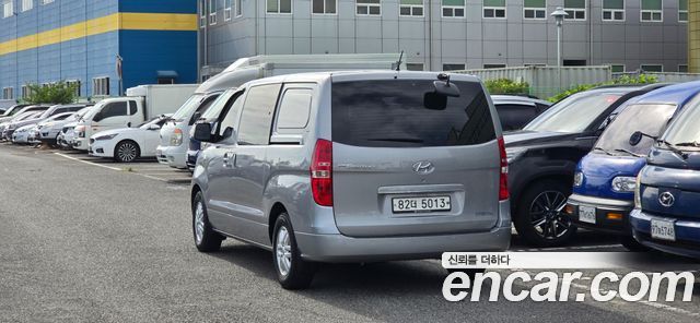 Hyundai Starex Van 5-Seater Smart — пробег 105 660 км — фото 4 из 5