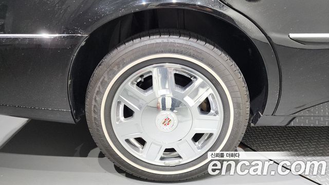 Cadillac DTS из Кореи Encar