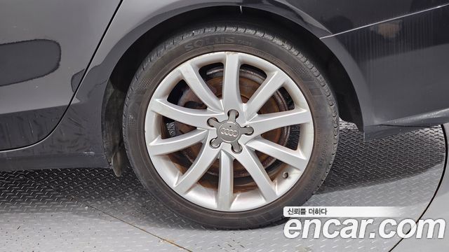 Audi A4 из Кореи Encar