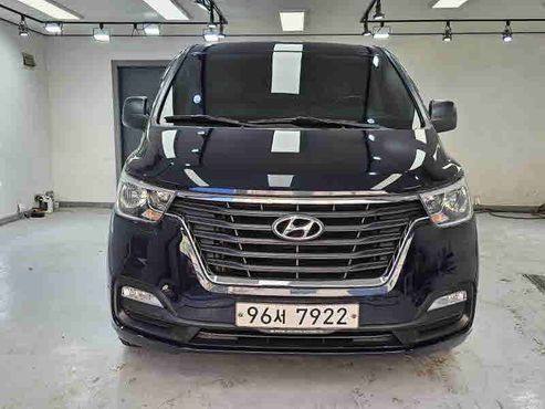 Hyundai Starex Van 5-Seater Modern — пробег 99 526 км — фото 1 из 5